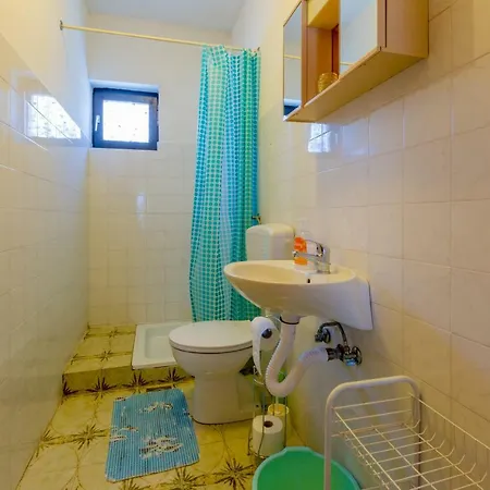 Ivka Apartment
