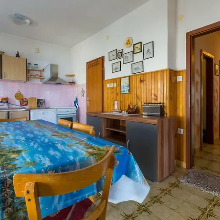 Ivka Apartment